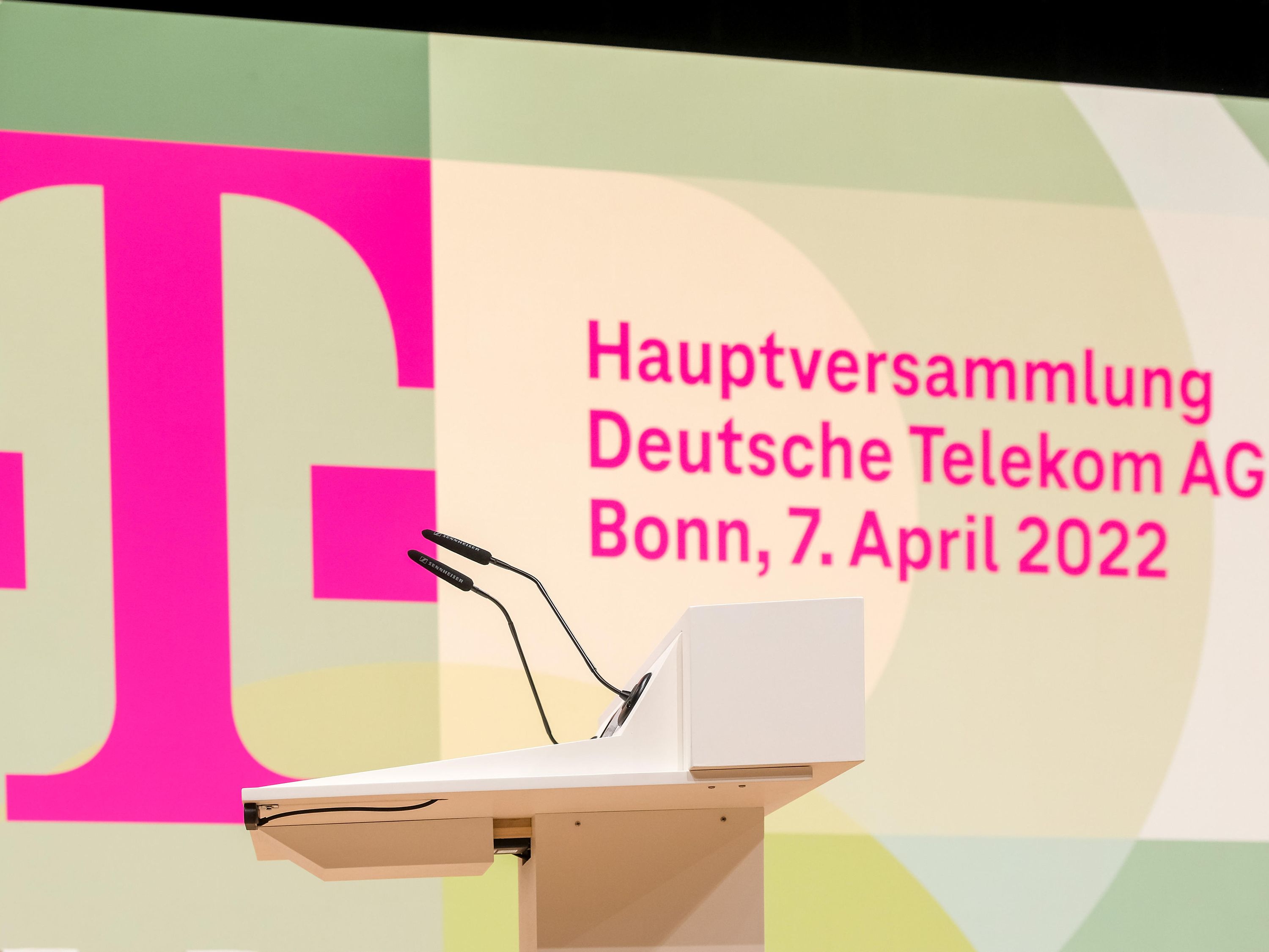 Investor Relations | Deutsche Telekom