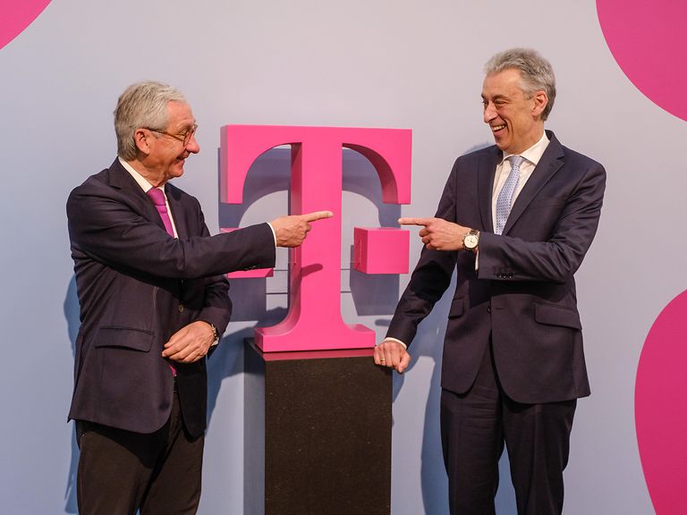 Ulrich Lehner (left), Frank Appel.
