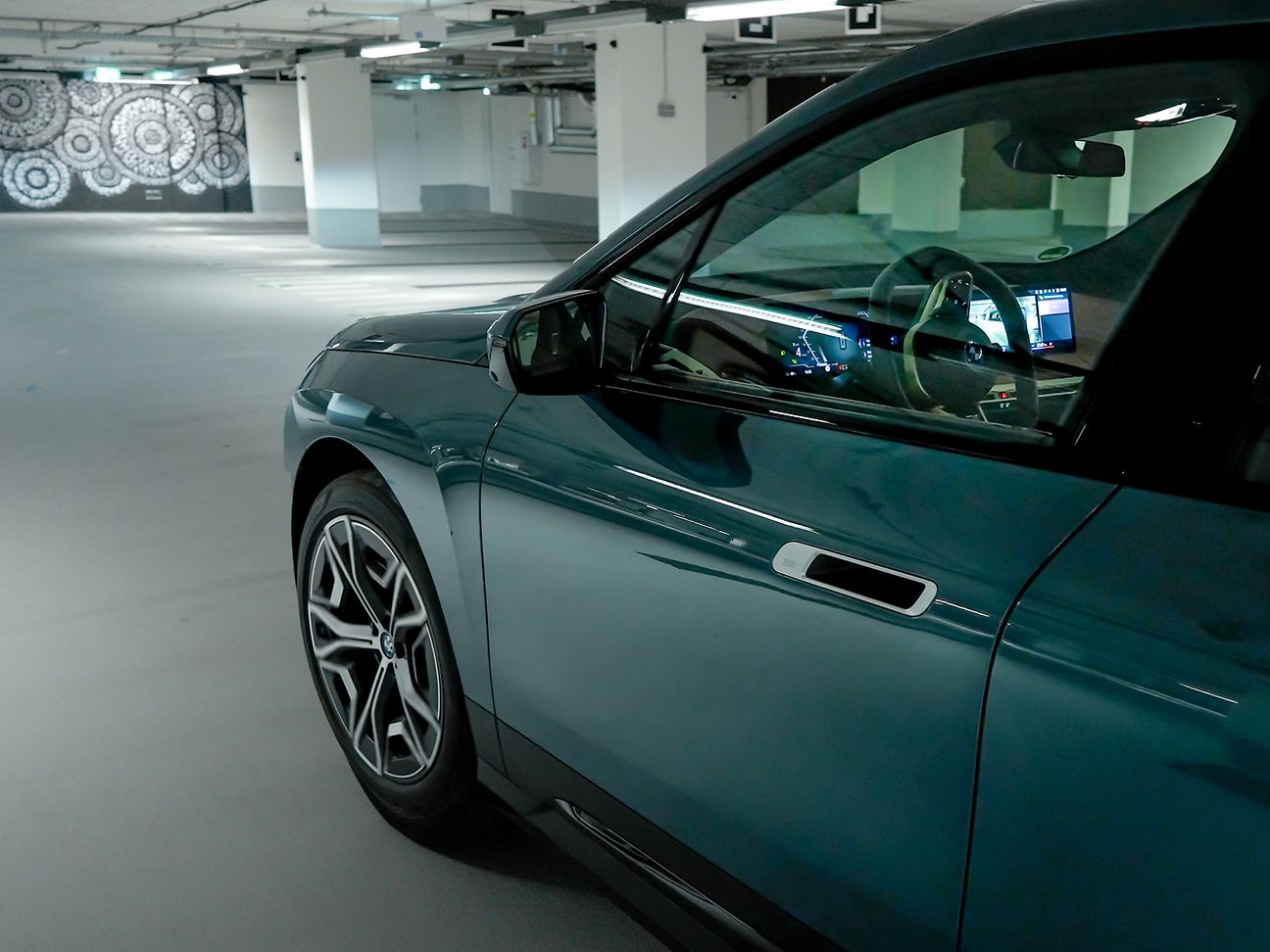 Automatisiertes Fahren mit 5G Network Slicing und Quality of Service.