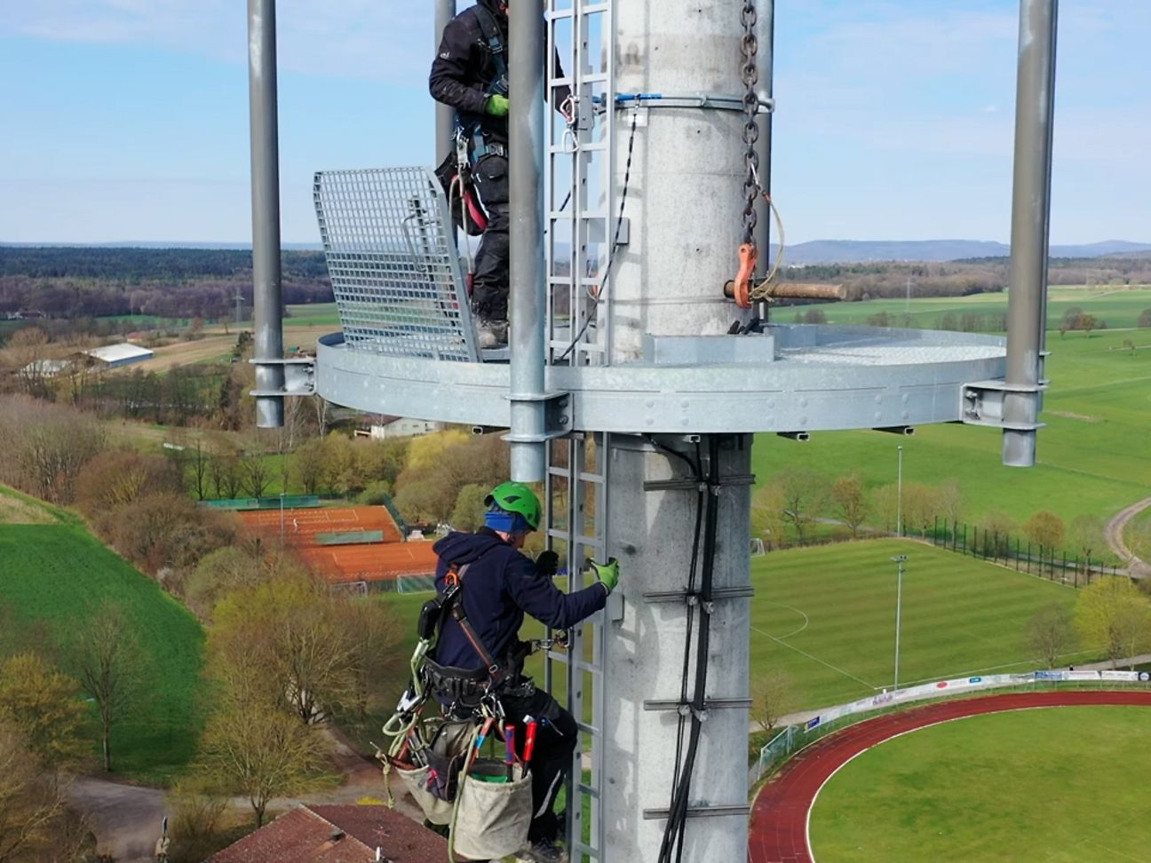 20232404_Borkenkäfer fällt Mobilfunkmast_2
