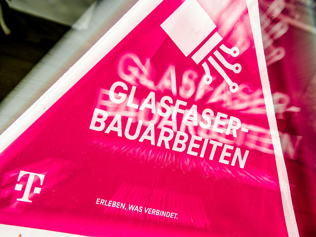 Symbolbild Glasfaserausbau