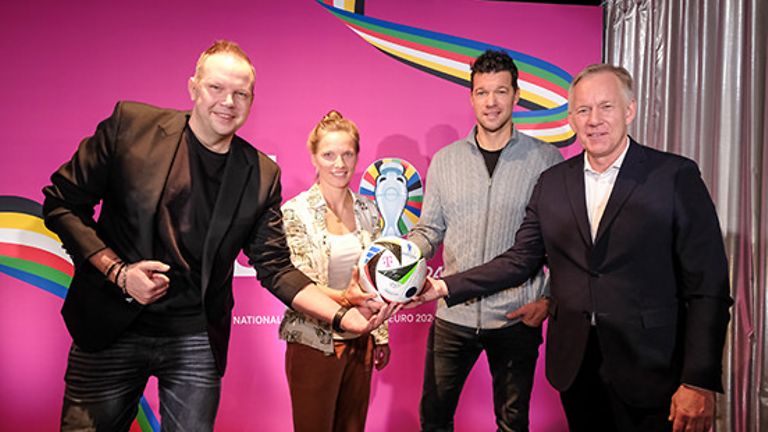 Johannes B. Kerner, Tabea Kemme, Michael Ballack und Wolff Fuss (von links)