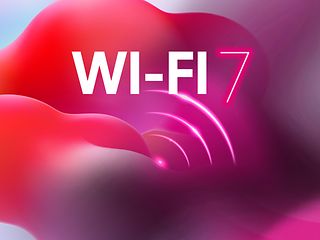 Das Wort Wi-Fi 7 und das Funksymbol vor buntem Hintergrund
