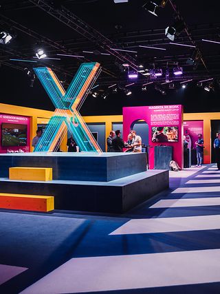 High-tech highlights and top-class speakers in Cologne for Digital X