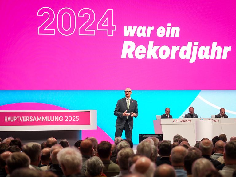 CEO Tim Höttges: „Wir wollen, dass die Rekorde von heute das Normal für morgen sind.“