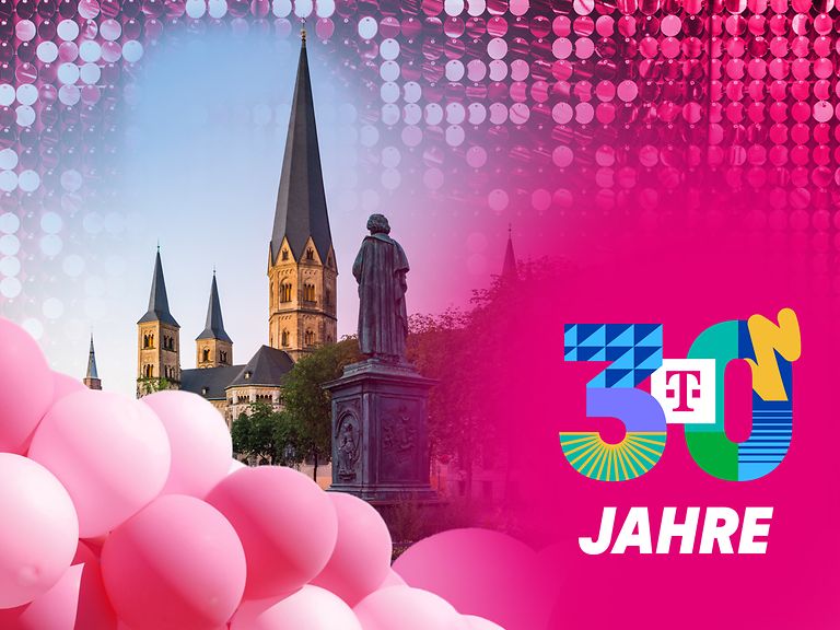 Ausschnitt des Bonner Münsterplatzes, umrahmt von Magenta Elementen.