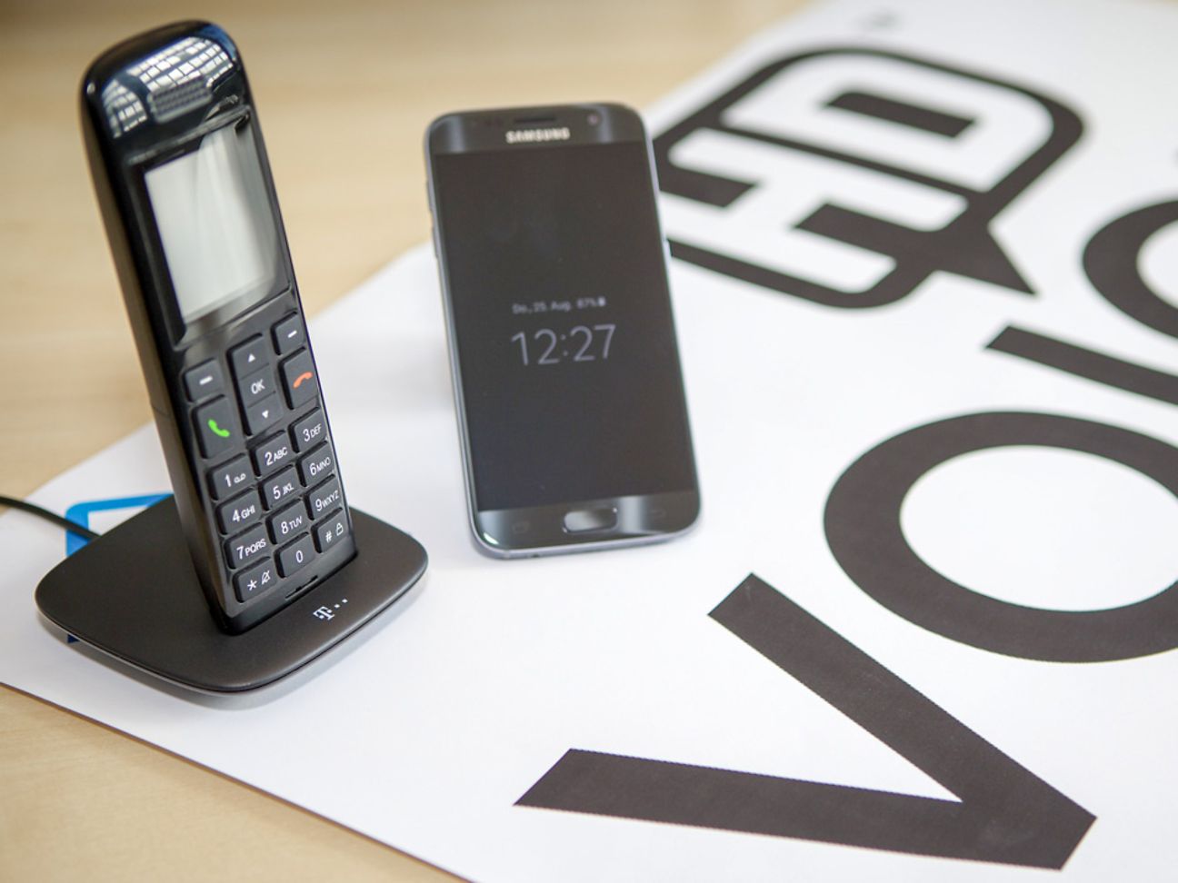 Schwarze Mobiltelefone