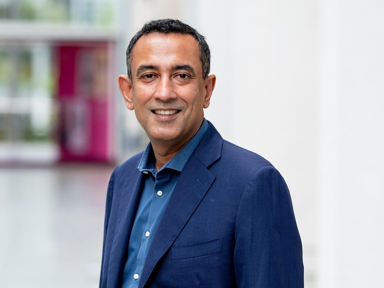 Srini Gopalan | Deutsche Telekom