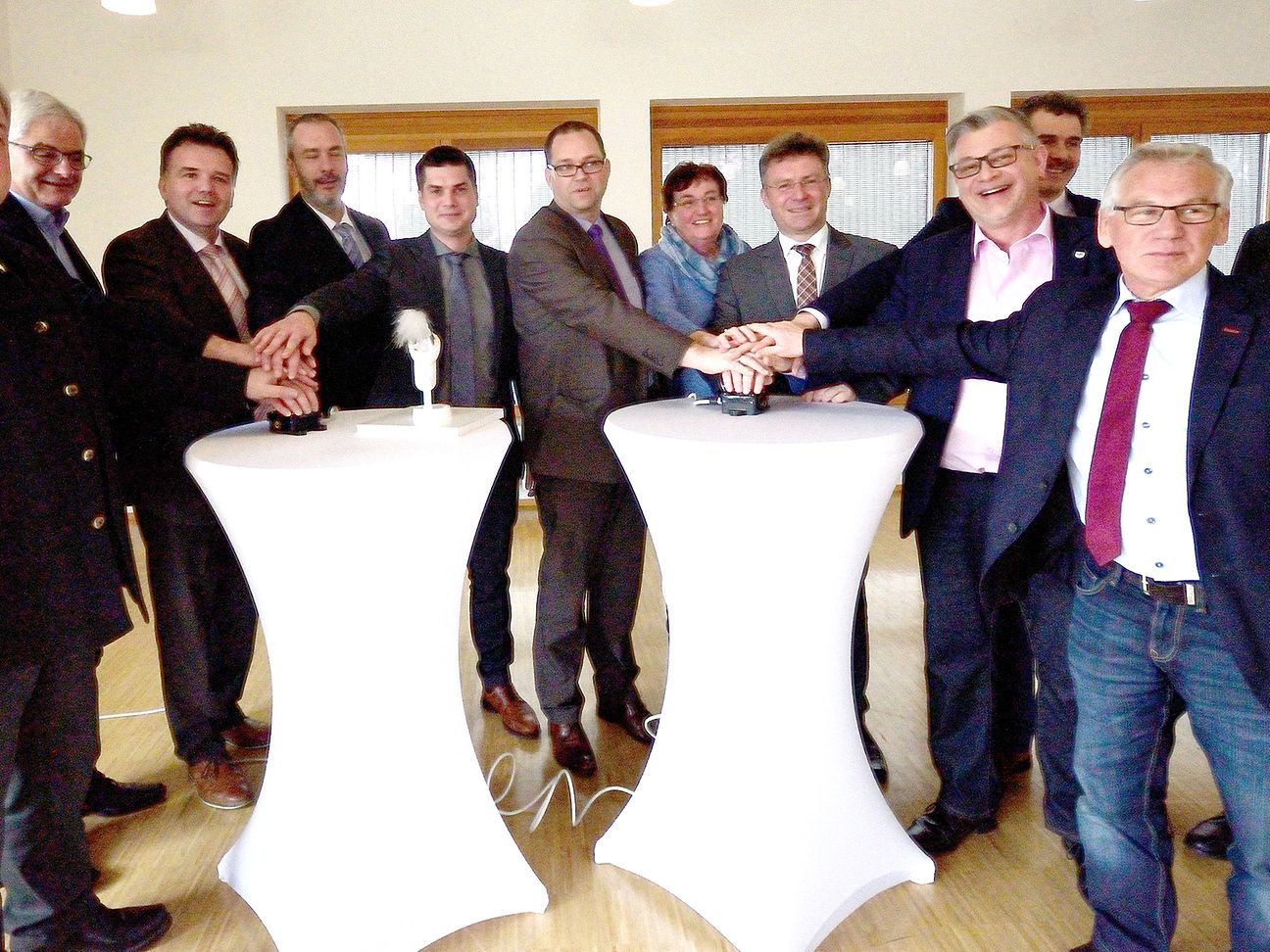 Feierliche Inbetriebnahme des schneller Netzes in Fahrenbach