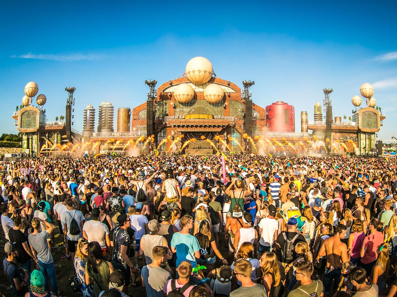 Telekom zeigt das Electro-Festival Parookaville im Livestream auf MagentaMusik 360.
