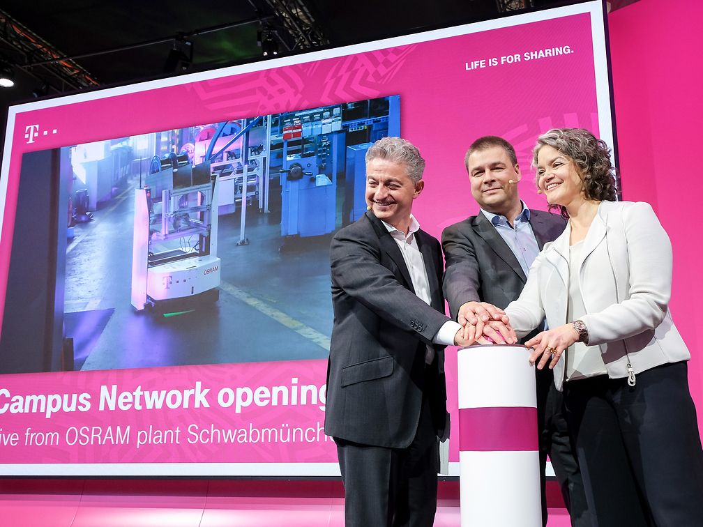 Huge Interest In 5G | Deutsche Telekom