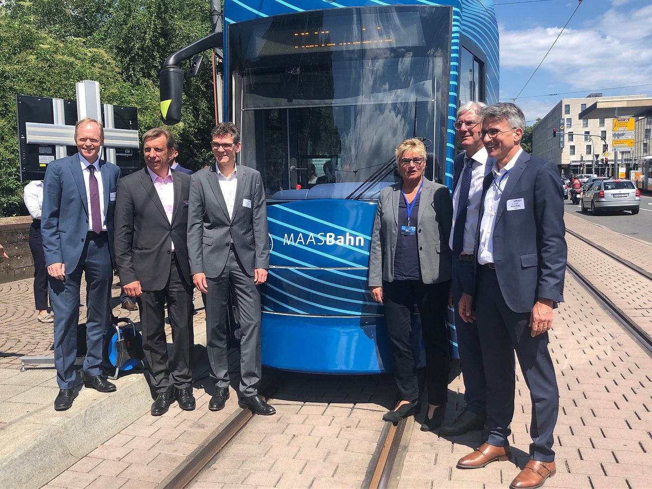 Start des Forschungsprojektes MAAS und der ersten teleoperierten autonom fahrenden Straßenbahn in Darmstadt.