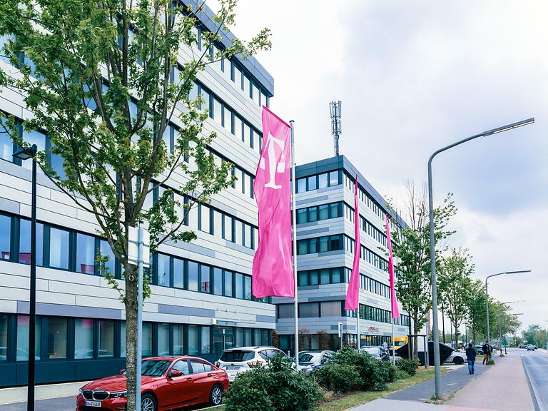 Service center