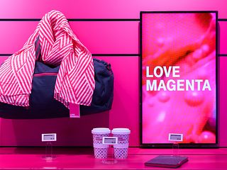 “Love Magenta“ products in Vienna’s Flagship store.