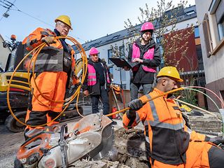 Arbeiten vor Ort an einer Baustelle