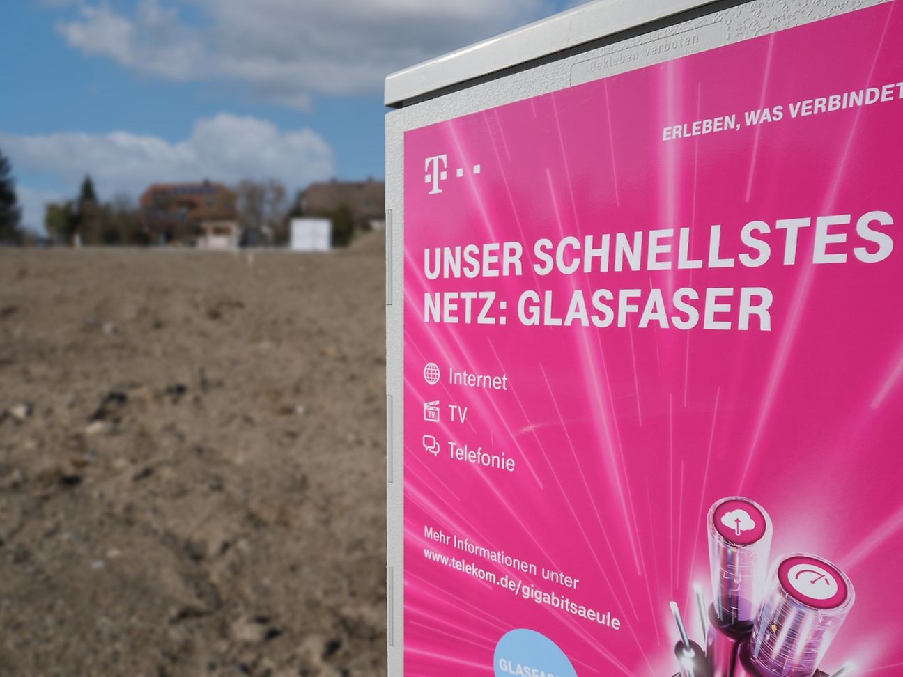 Glasfaser für 425 Neubaugebiete | Deutsche Telekom