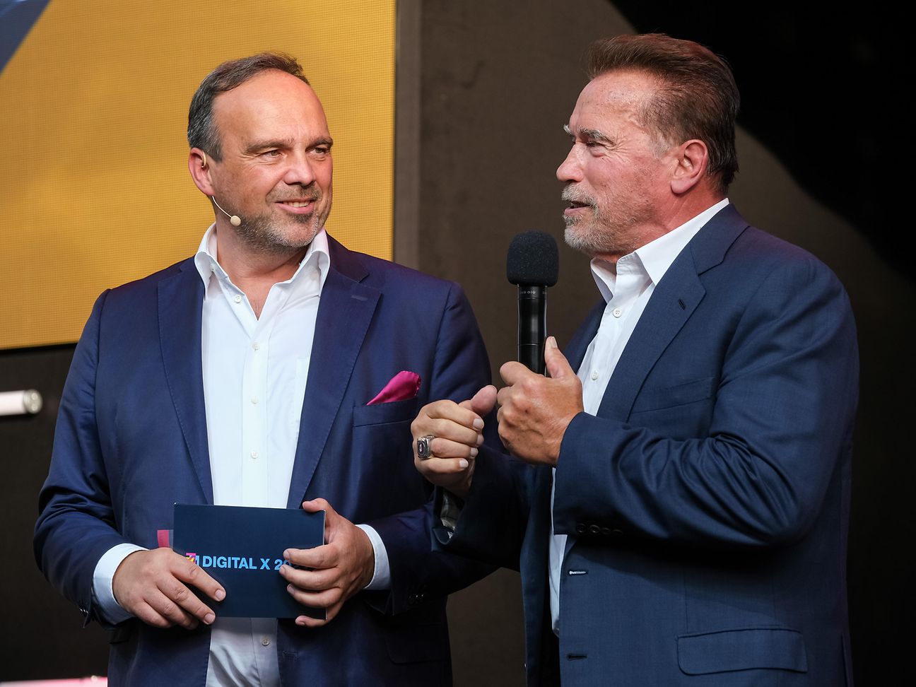 Hagen Rickmann und Arnold Schwarzenegger.